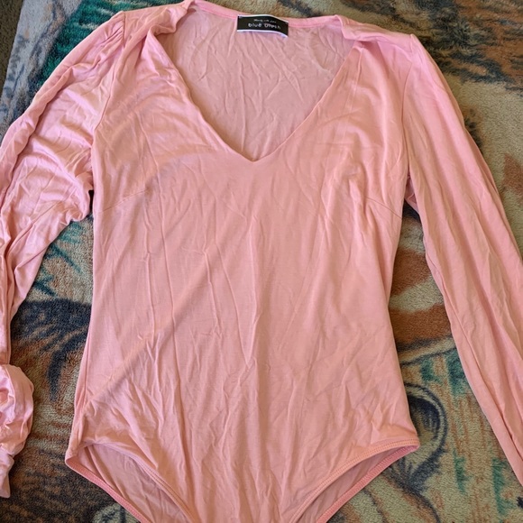 Tops - Pink bodysuit